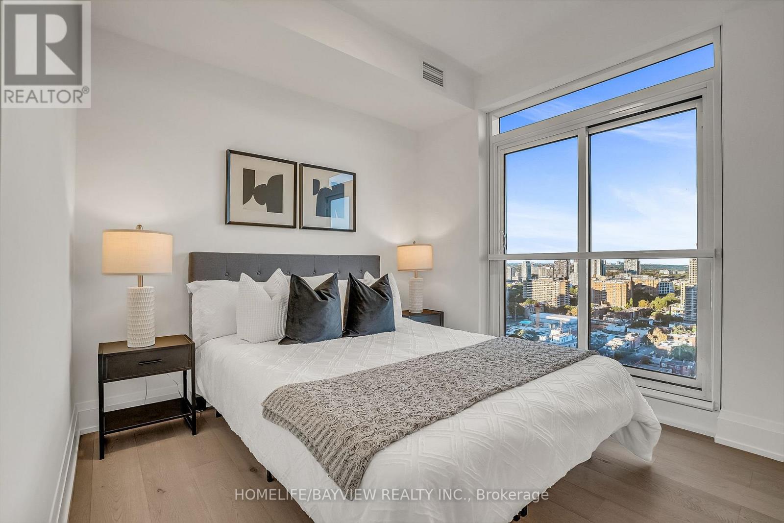 2807 - 89 Church Street, Toronto, Ontario  M5C 0B7 - Photo 25 - C12414246