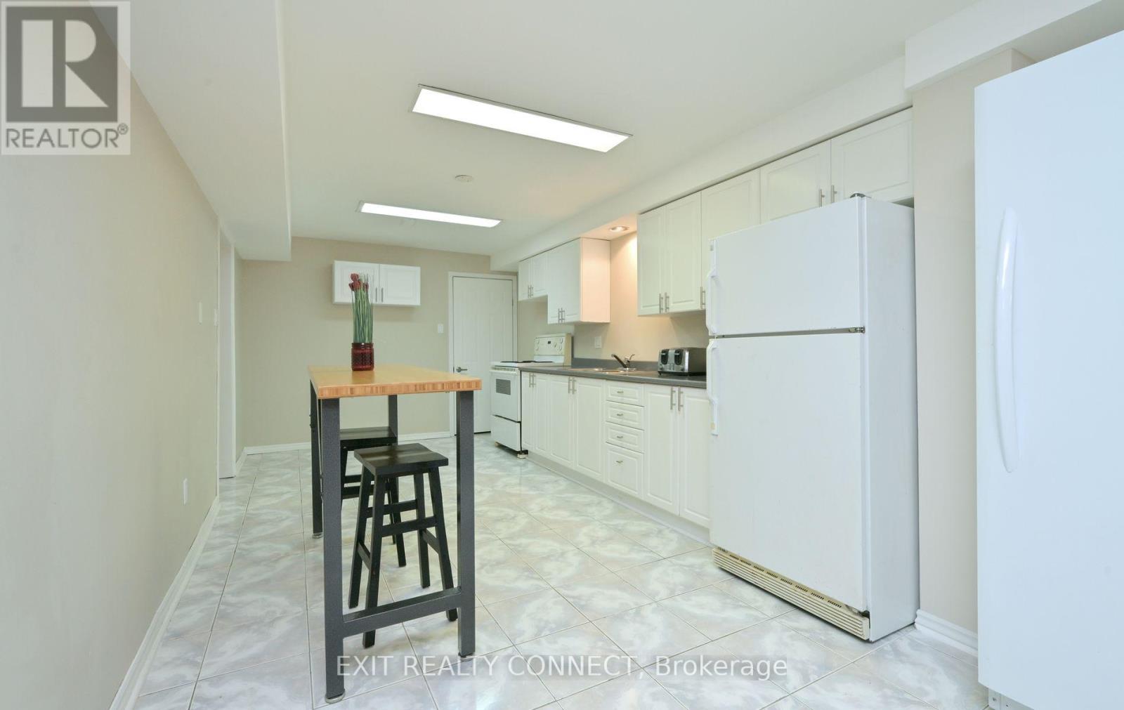 8912 Martin Grove Road, Vaughan, Ontario  L4H 1C3 - Photo 36 - N12413700
