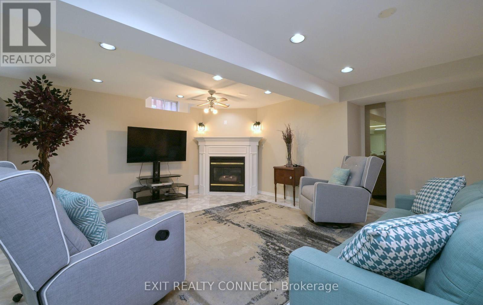 8912 Martin Grove Road, Vaughan, Ontario  L4H 1C3 - Photo 39 - N12413700