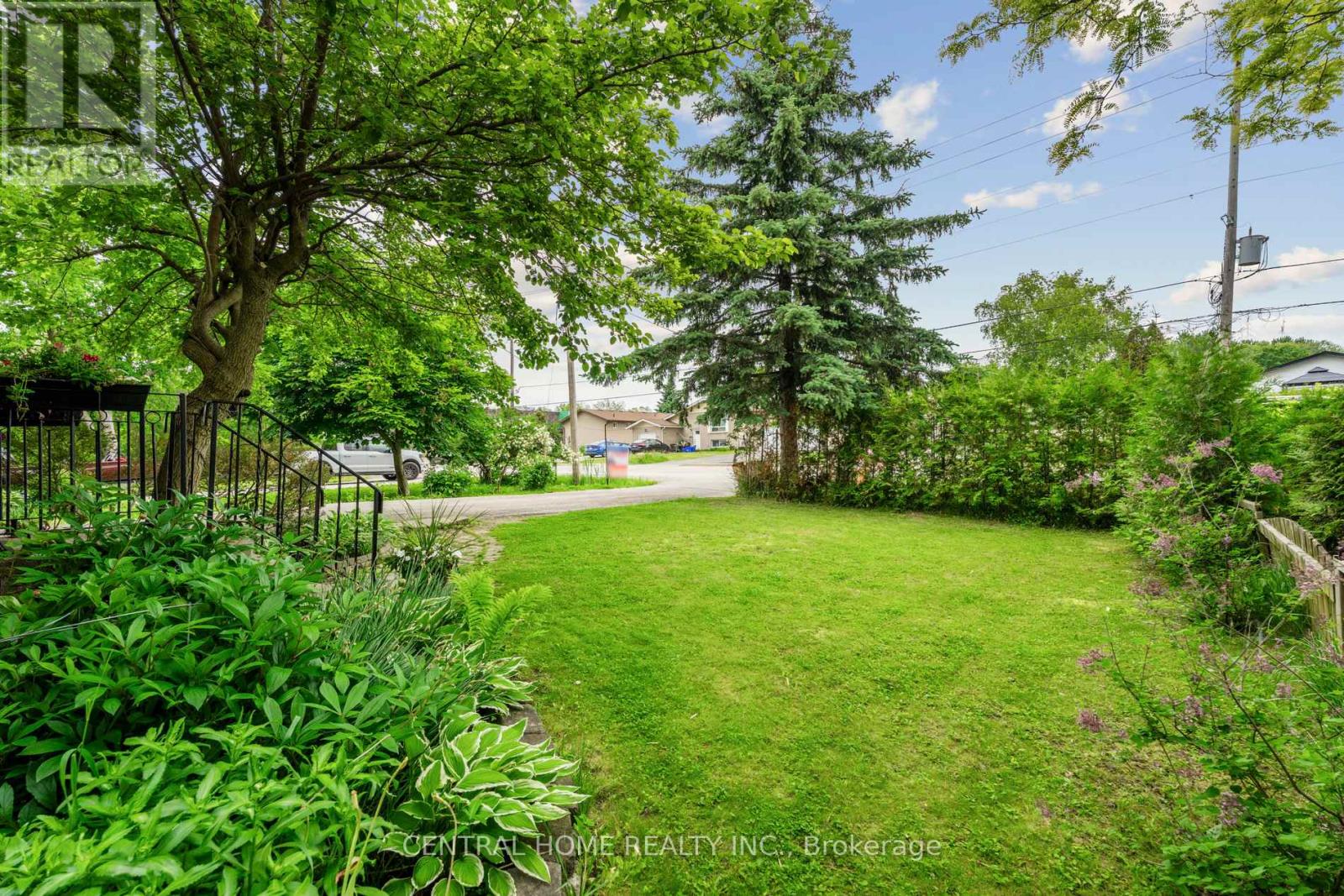 50 Metro Road S, Georgina, Ontario  L4P 3K8 - Photo 36 - N12413894