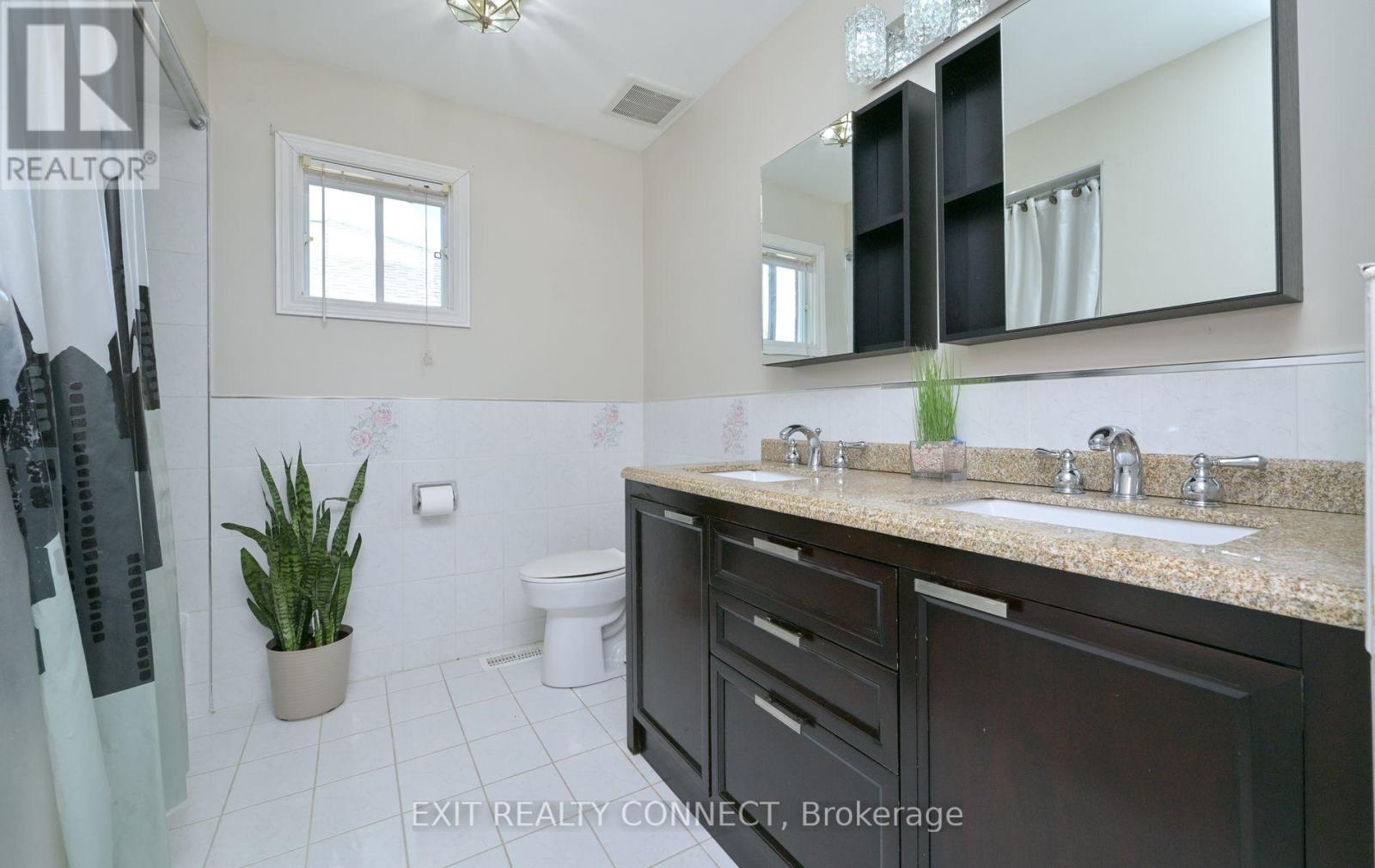 8912 Martin Grove Road, Vaughan, Ontario  L4H 1C3 - Photo 28 - N12413700