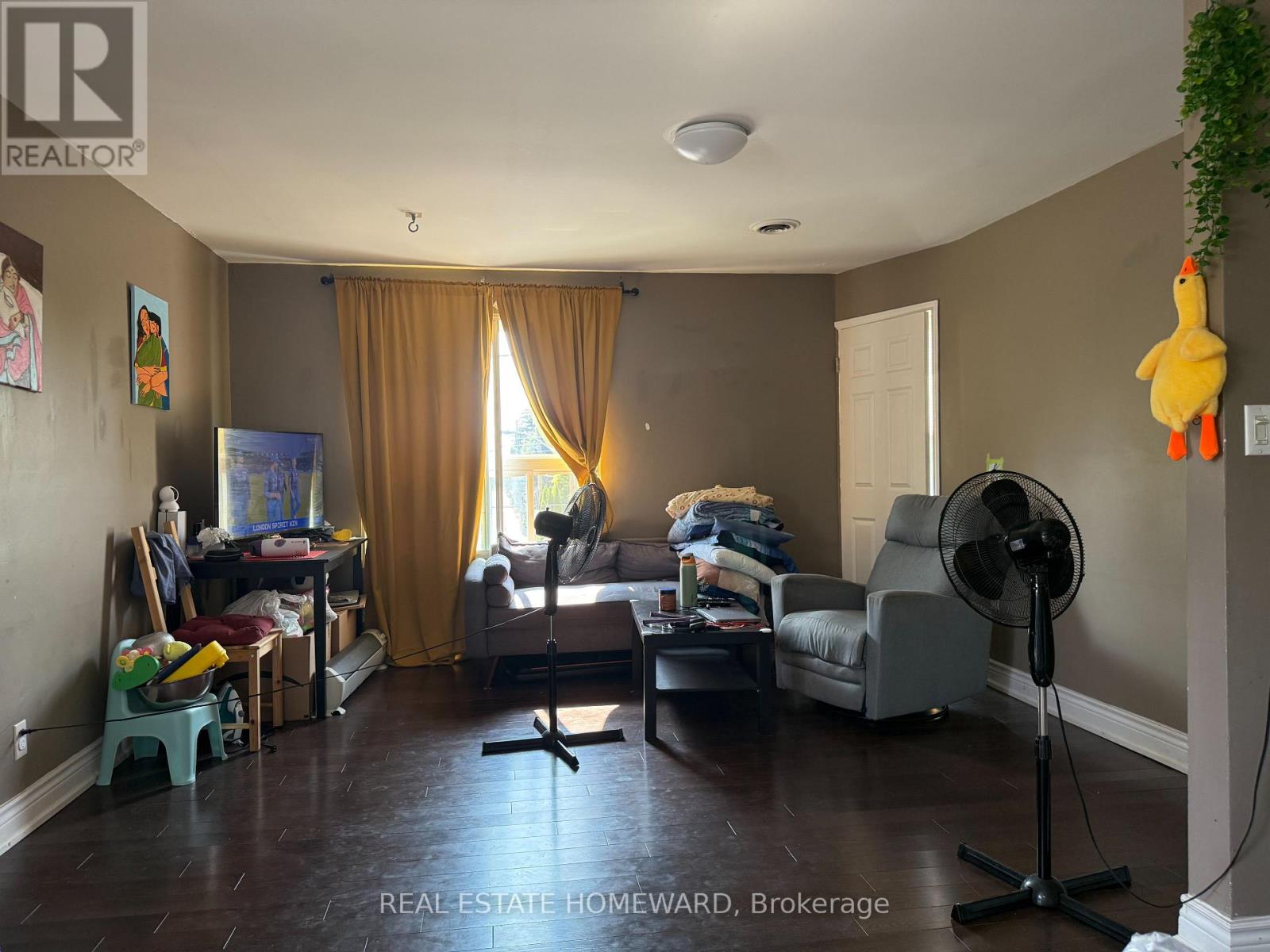 2nd Floor - 983 Victoria Park Avenue, Toronto, Ontario  M4B 2J4 - Photo 6 - E12414252