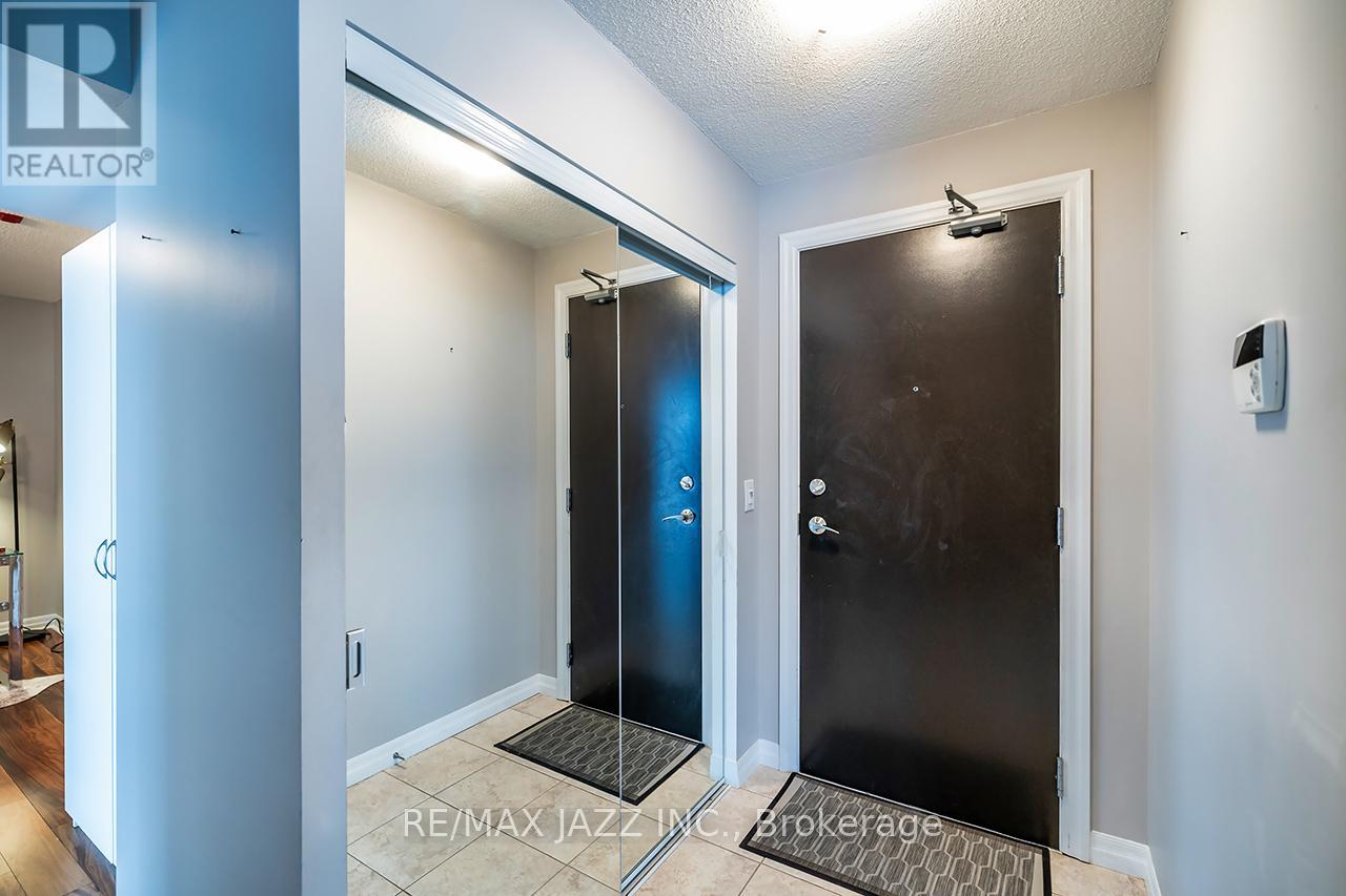 612 - 1600 Charles Street, Whitby, Ontario  L1N 1B9 - Photo 14 - E12414315