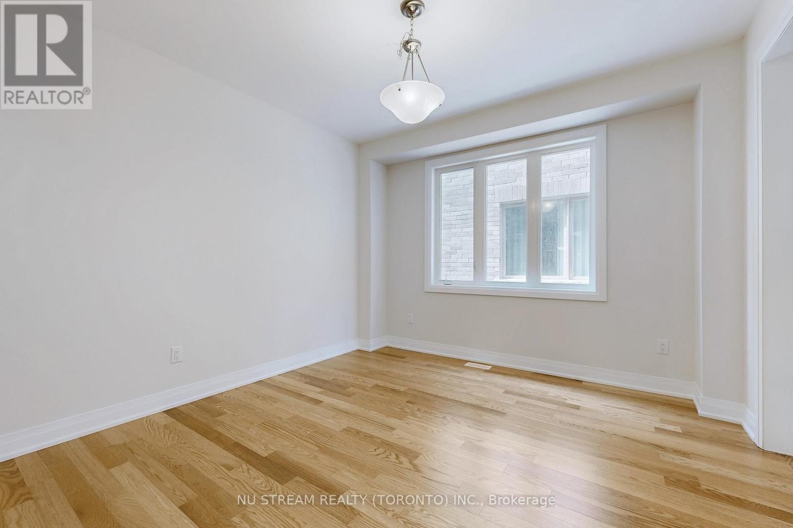 3576 Bur Oak Avenue, Markham, Ontario  L6B 0A8 - Photo 11 - N12414260