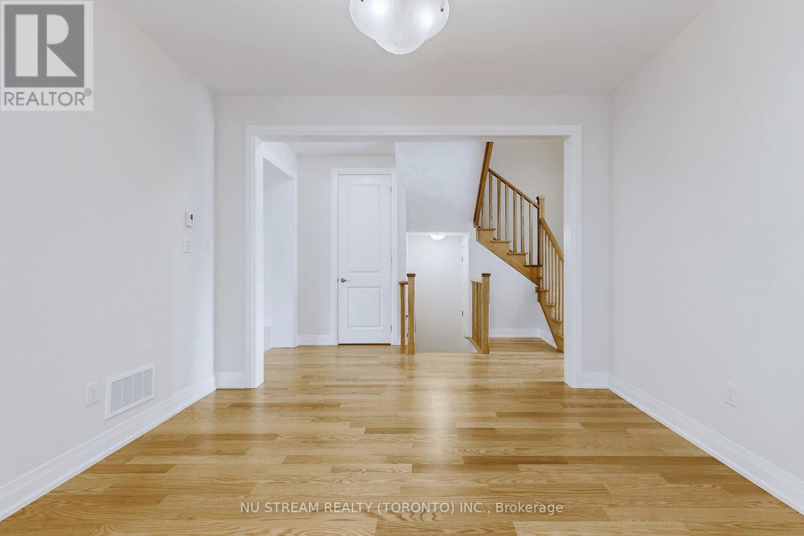 3576 Bur Oak Avenue, Markham, Ontario  L6B 0A8 - Photo 12 - N12414260