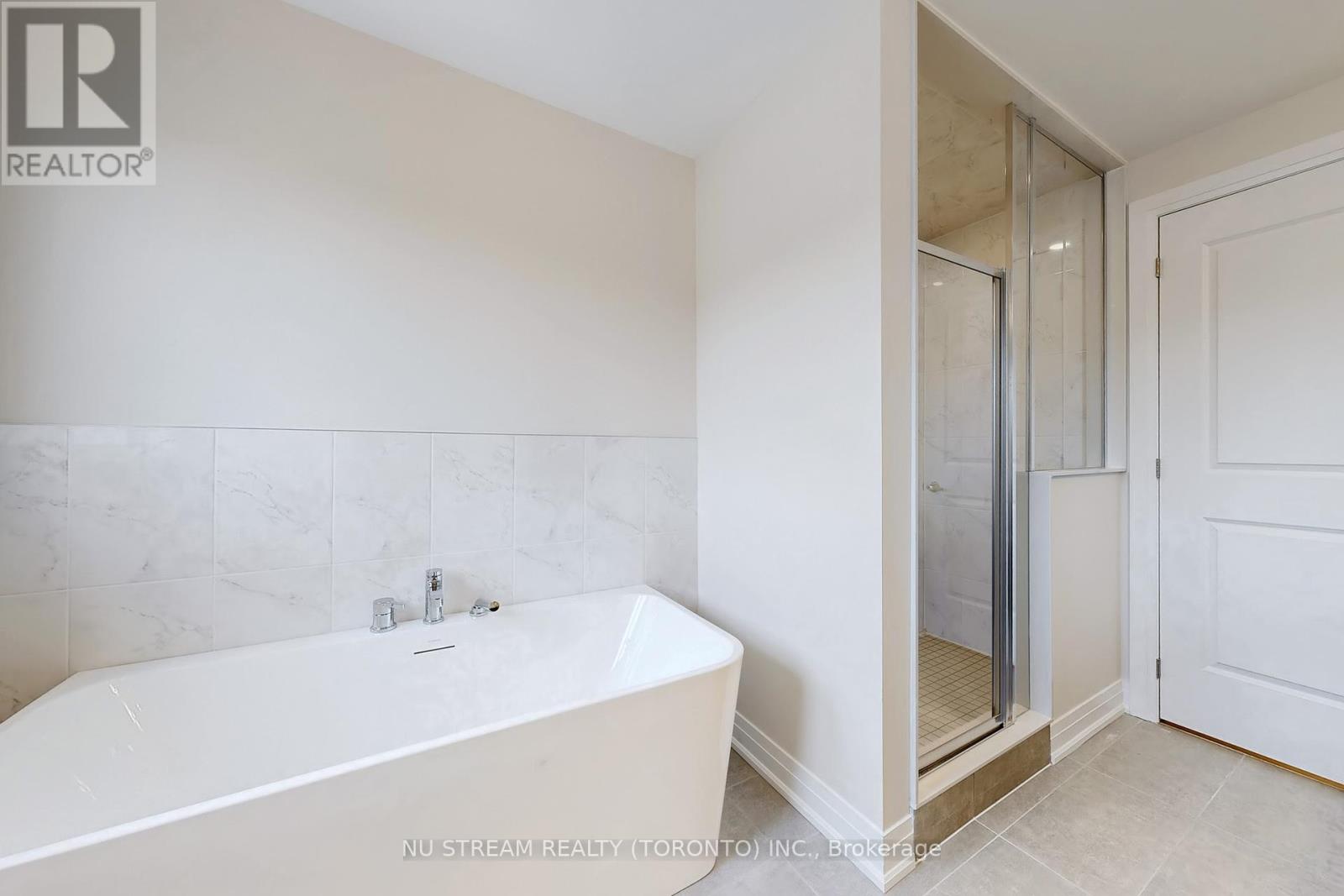 3576 Bur Oak Avenue, Markham, Ontario  L6B 0A8 - Photo 33 - N12414260