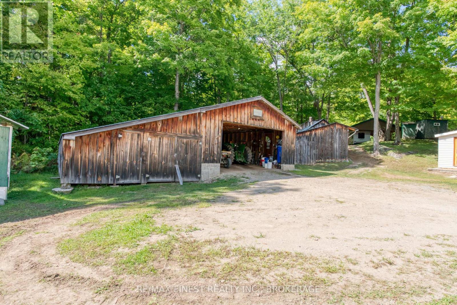 60c Stinson Lane, Frontenac, Ontario  K0H 2V0 - Photo 39 - X12414326