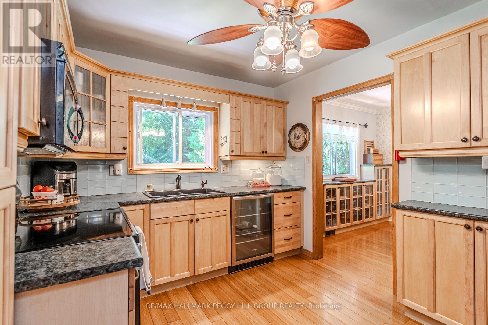 828 Dominion Avenue, Midland, Ontario  L4R 1S7 - Photo 6 - S12414268
