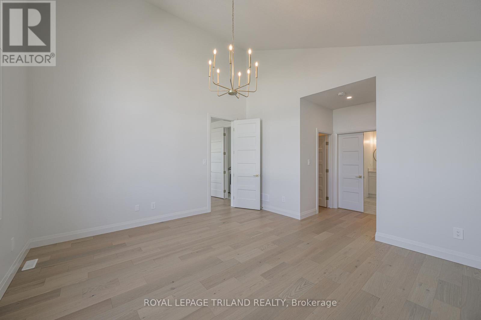 3741 Somerston Crescent, London South, Ontario  N6L 1K3 - Photo 21 - X12414289