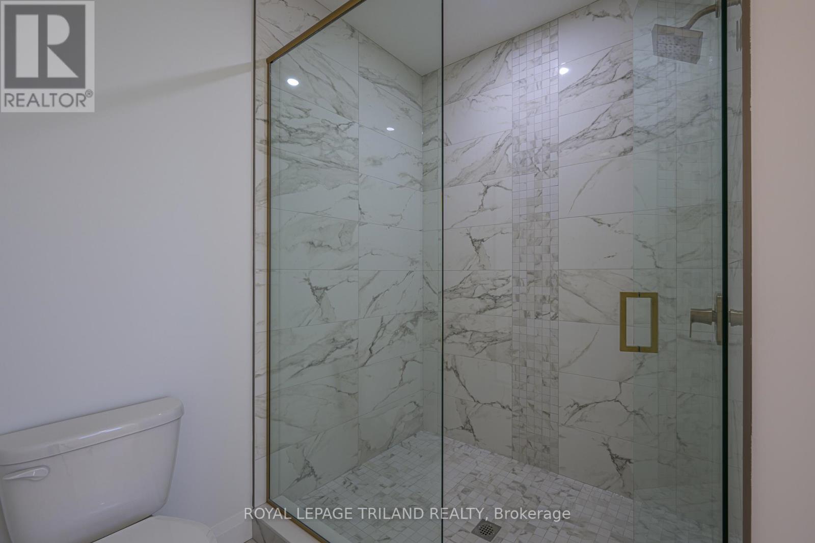 3741 Somerston Crescent, London South, Ontario  N6L 1K3 - Photo 23 - X12414289