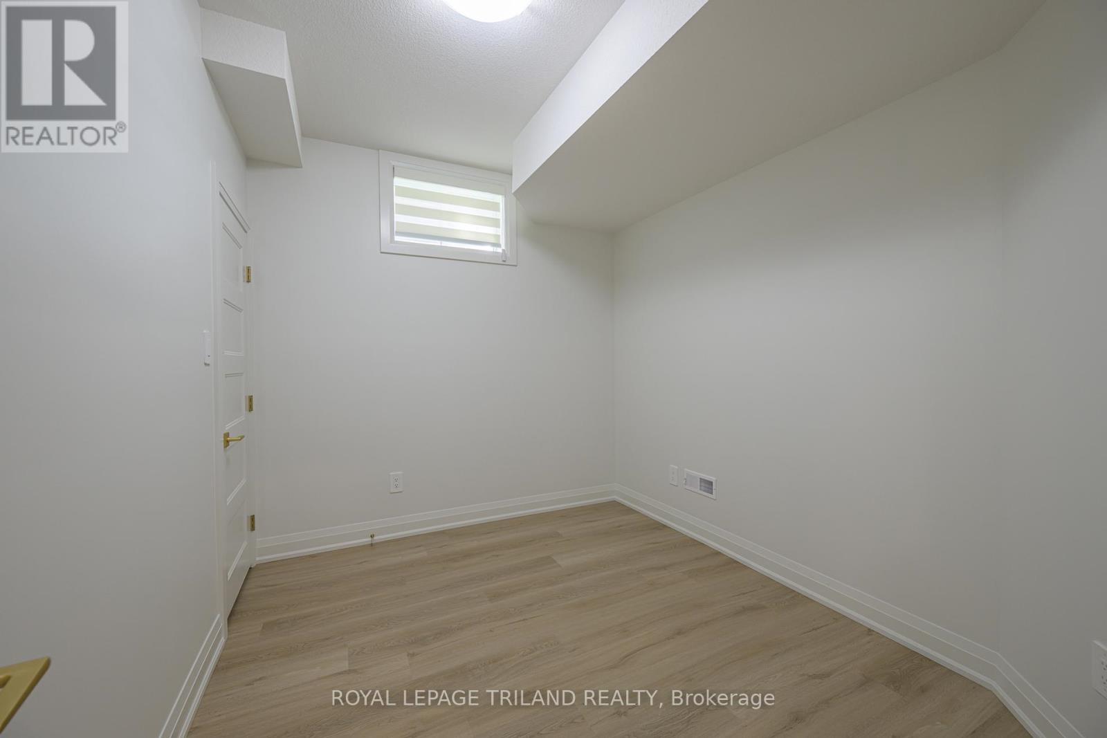 3741 Somerston Crescent, London South, Ontario  N6L 1K3 - Photo 37 - X12414289
