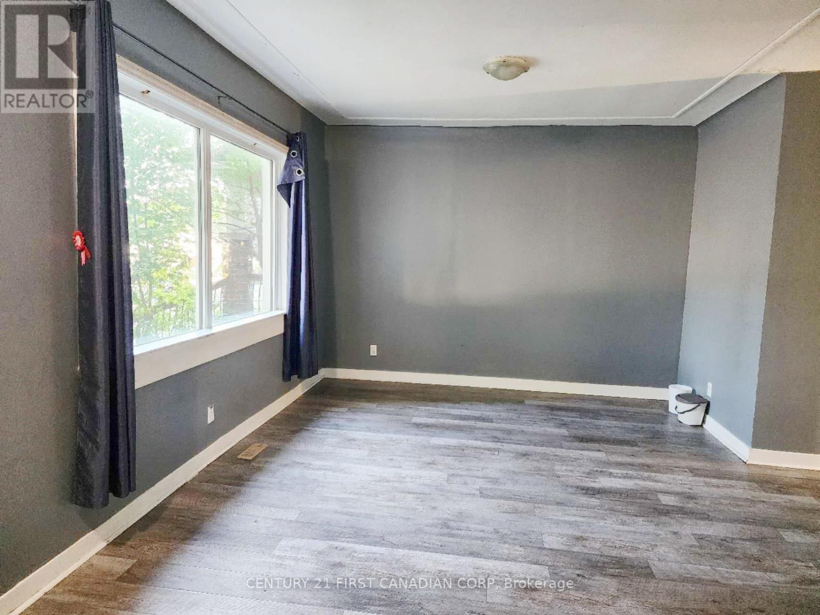 Unit1 - 648 Oxford Street E, London East, Ontario  N5Y 3J4 - Photo 4 - X12414301