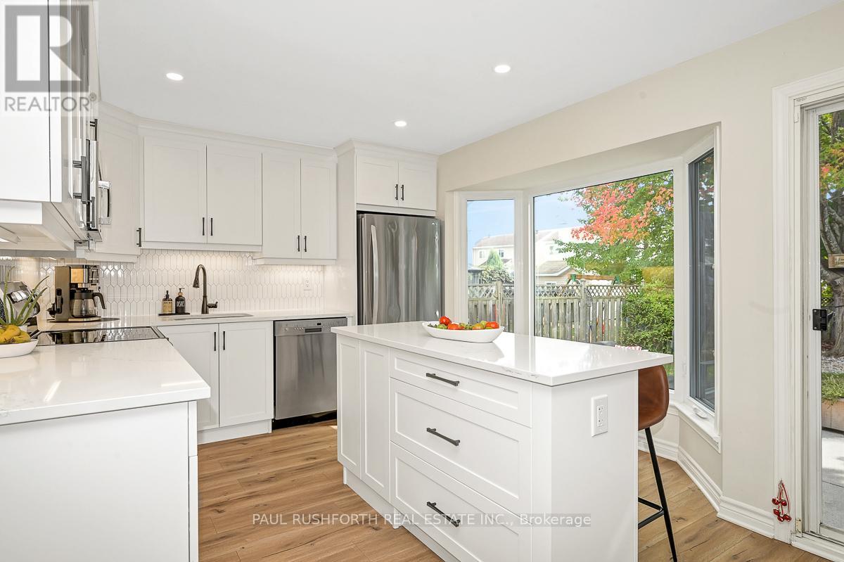 6118 Silverbirch Street, Ottawa, Ontario  K1W 1C4 - Photo 12 - X12414305