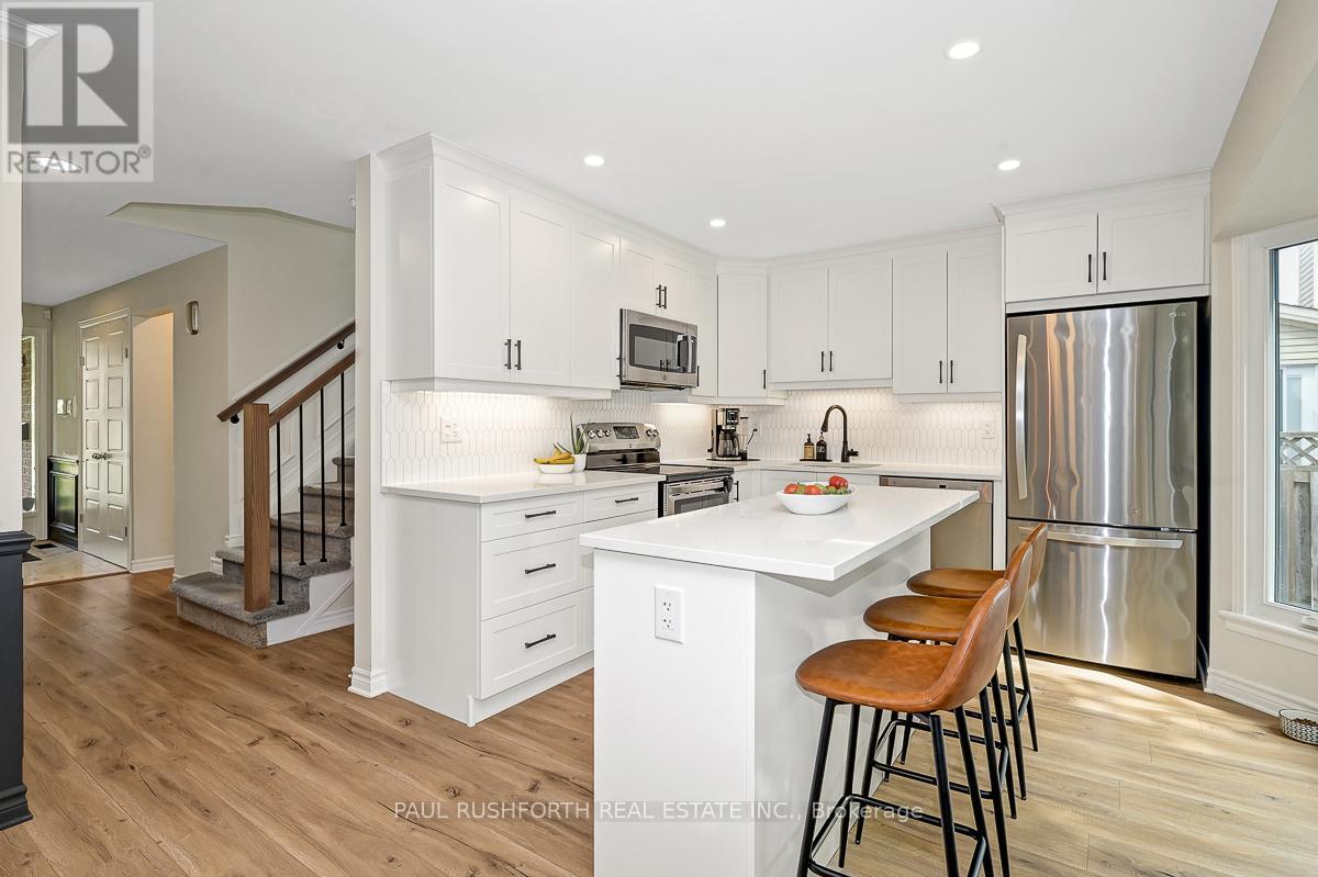 6118 Silverbirch Street, Ottawa, Ontario  K1W 1C4 - Photo 13 - X12414305