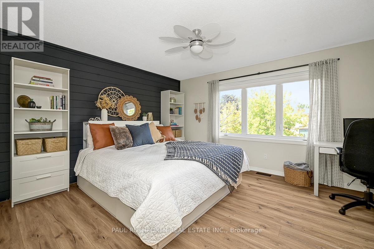 6118 Silverbirch Street, Ottawa, Ontario  K1W 1C4 - Photo 15 - X12414305