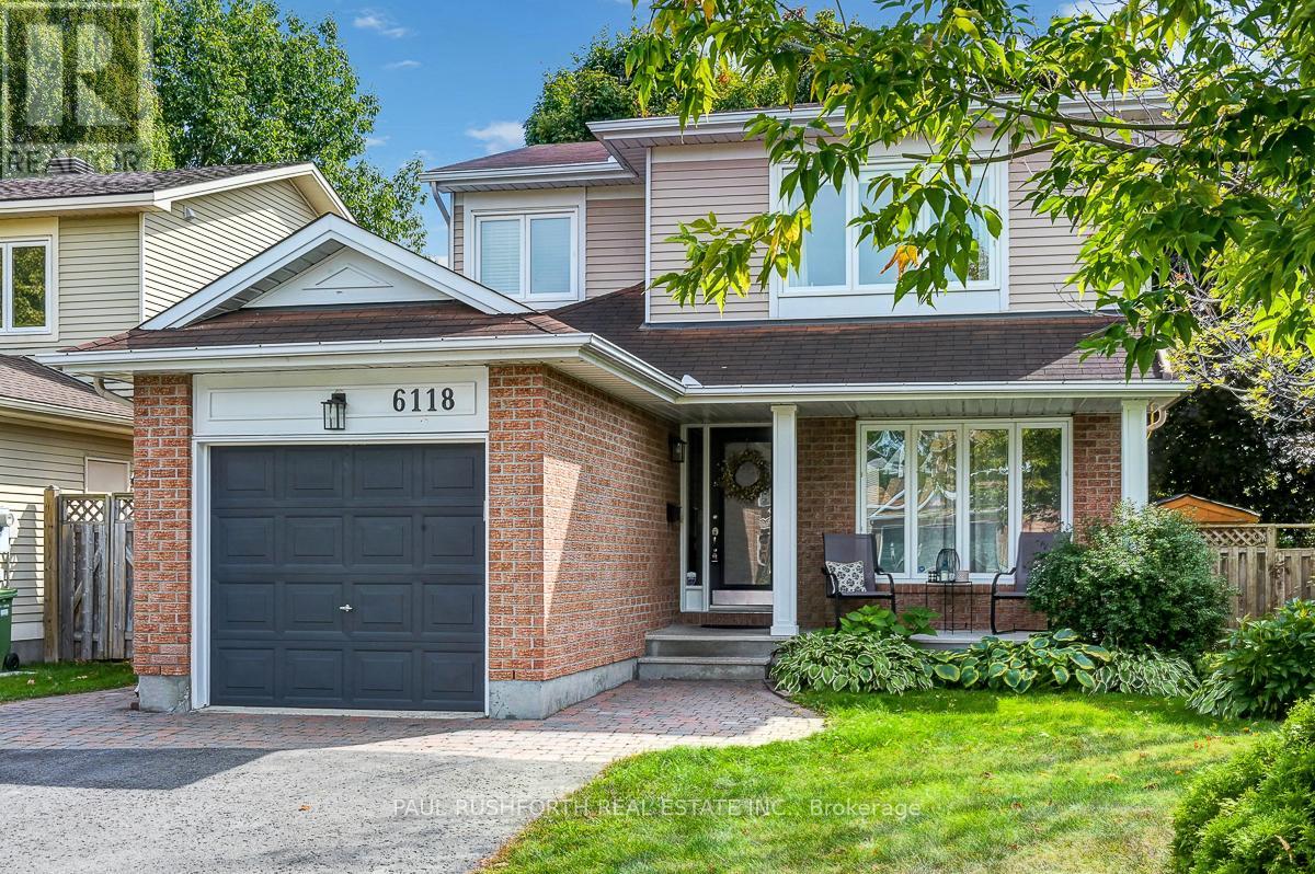 6118 Silverbirch Street, Ottawa, Ontario  K1W 1C4 - Photo 2 - X12414305