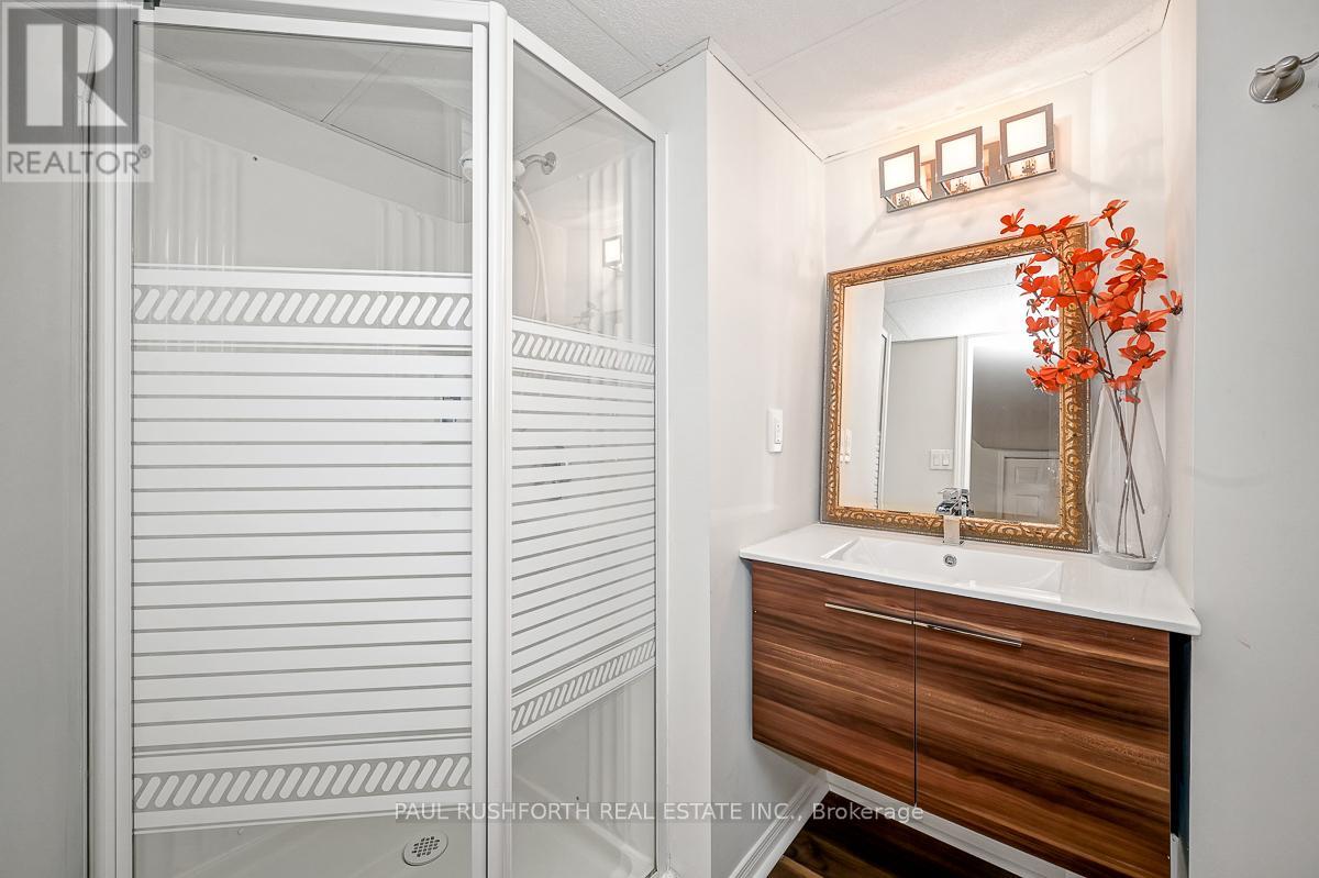 6118 Silverbirch Street, Ottawa, Ontario  K1W 1C4 - Photo 28 - X12414305