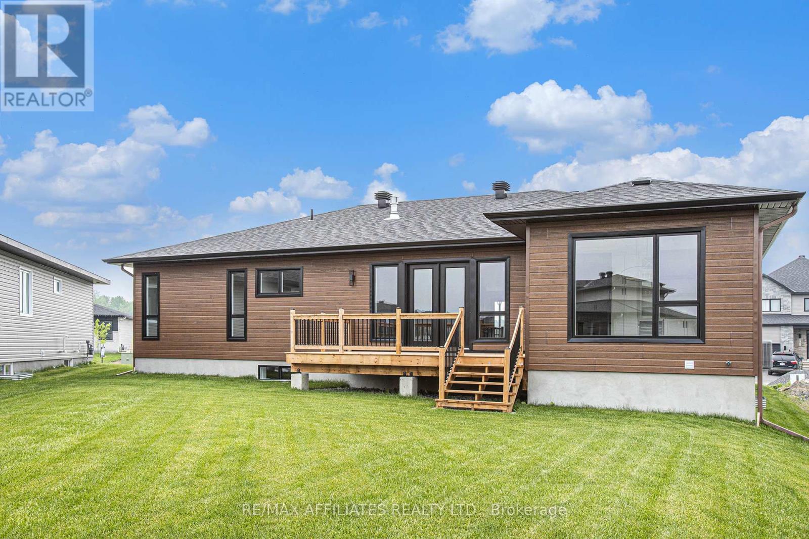 1353 Diamond Street, Clarence-Rockland, Ontario  K4K 0M6 - Photo 45 - X12414318