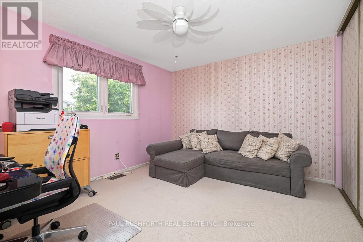 6351 Viseneau Drive, Ottawa, Ontario  K1C 2G8 - Photo 19 - X12414335