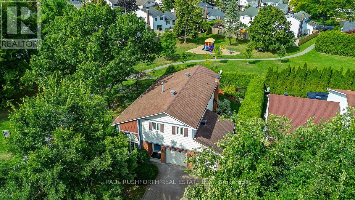 6351 Viseneau Drive, Ottawa, Ontario  K1C 2G8 - Photo 2 - X12414335