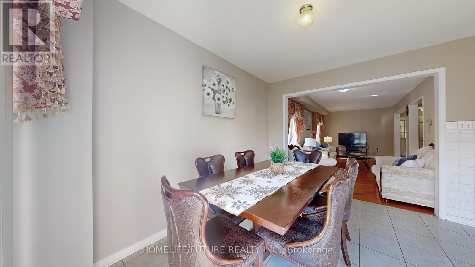 19 Charles Brown Road, Markham, Ontario  L3S 4T3 - Photo 19 - N12412343
