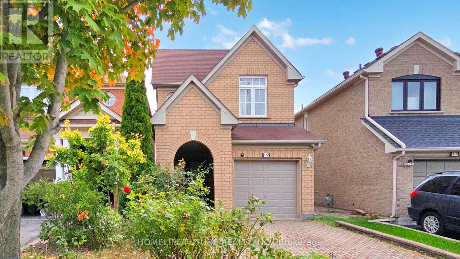 19 CHARLES BROWN ROAD, Markham, Ontario