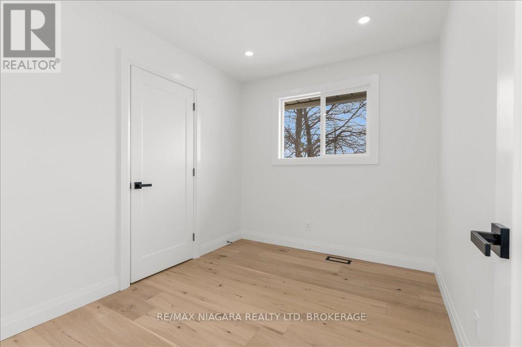 97 King St Street E, Haldimand, Ontario  N0A 1H0 - Photo 17 - X12414284