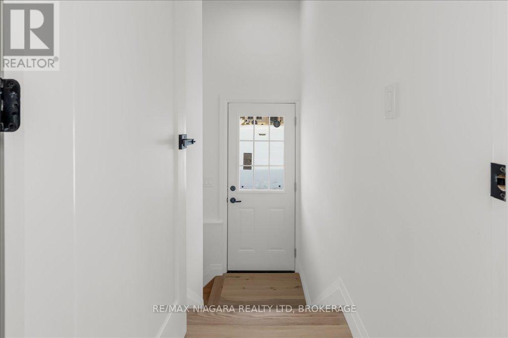 97 King St Street E, Haldimand, Ontario  N0A 1H0 - Photo 24 - X12414284