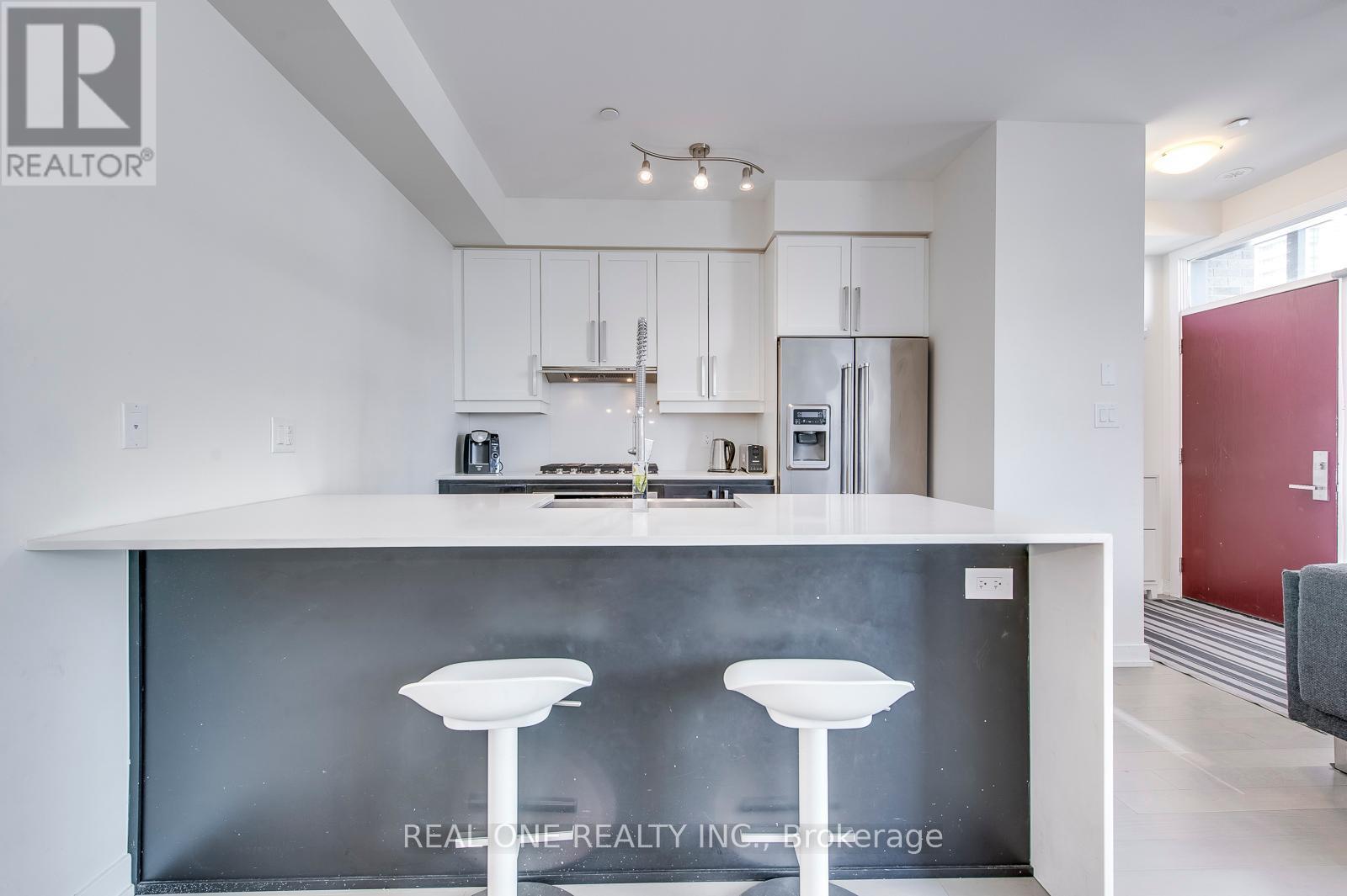 1 - 4030 Parkside Village Drive, Mississauga, Ontario  L5B 0K2 - Photo 15 - W12414253
