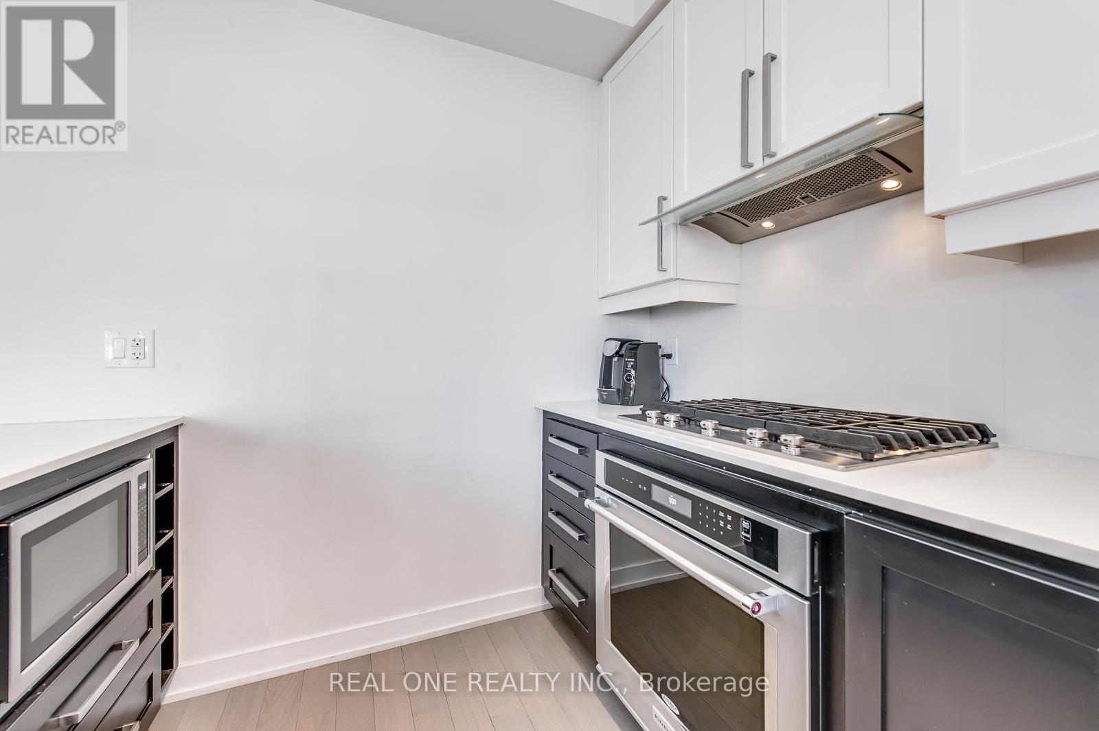 1 - 4030 Parkside Village Drive, Mississauga, Ontario  L5B 0K2 - Photo 19 - W12414253