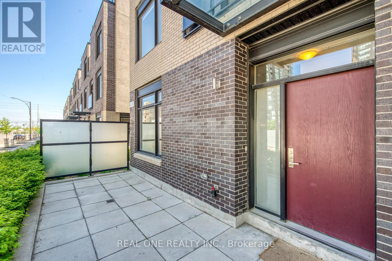 1 - 4030 Parkside Village Drive, Mississauga, Ontario  L5B 0K2 - Photo 3 - W12414253