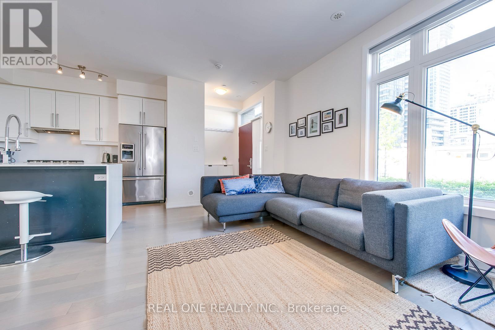 1 - 4030 Parkside Village Drive, Mississauga, Ontario  L5B 0K2 - Photo 6 - W12414253