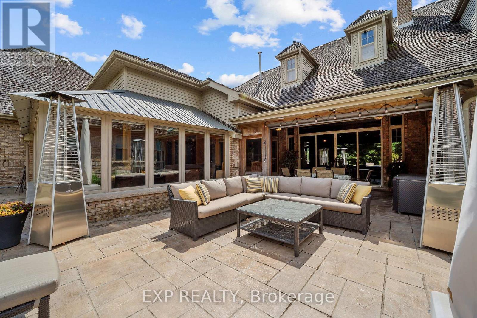 569 Franklinway Gate, London North, Ontario  N6G 5C8 - Photo 40 - X12413510