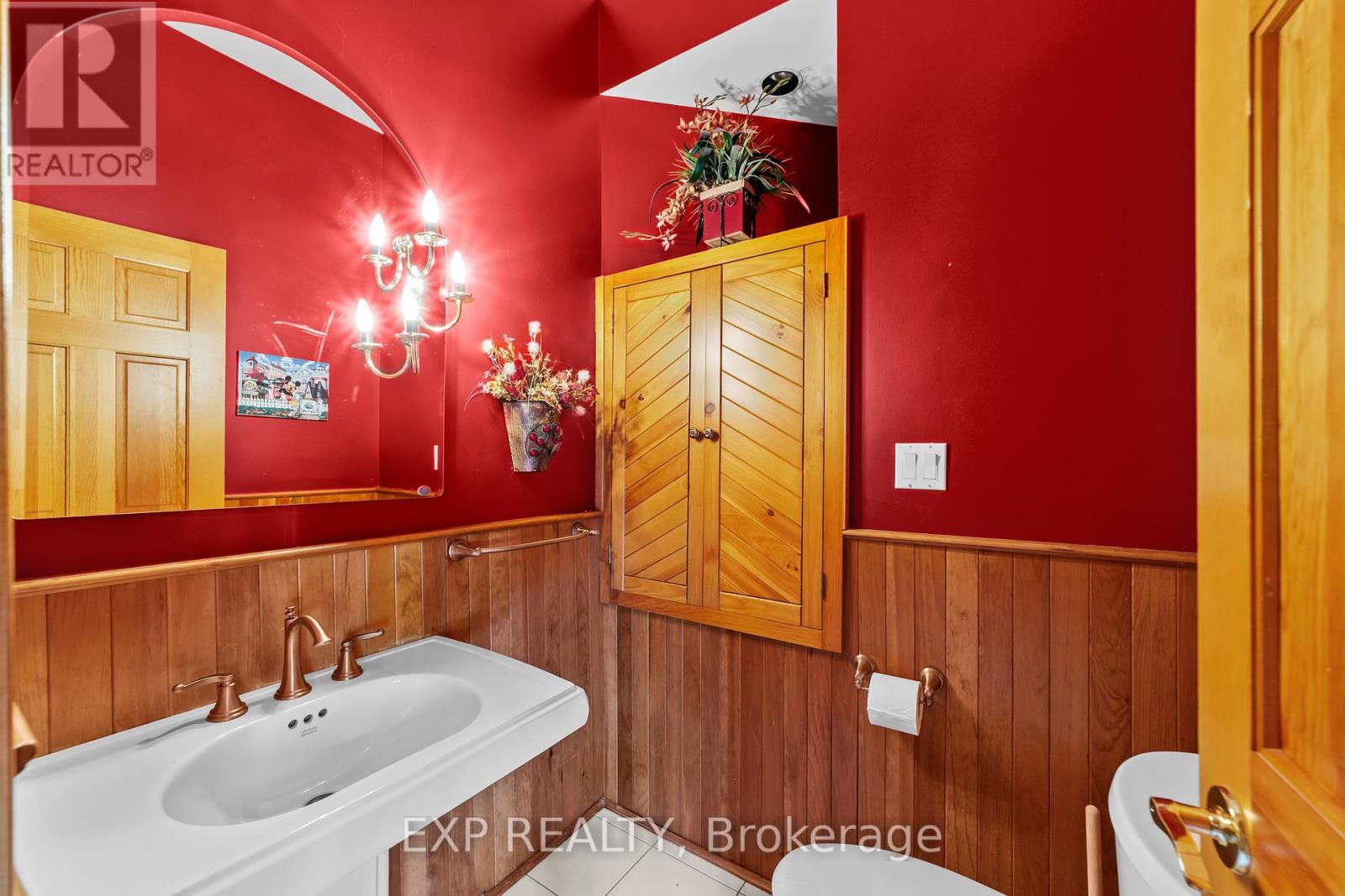 569 Franklinway Gate, London North, Ontario  N6G 5C8 - Photo 35 - X12413510
