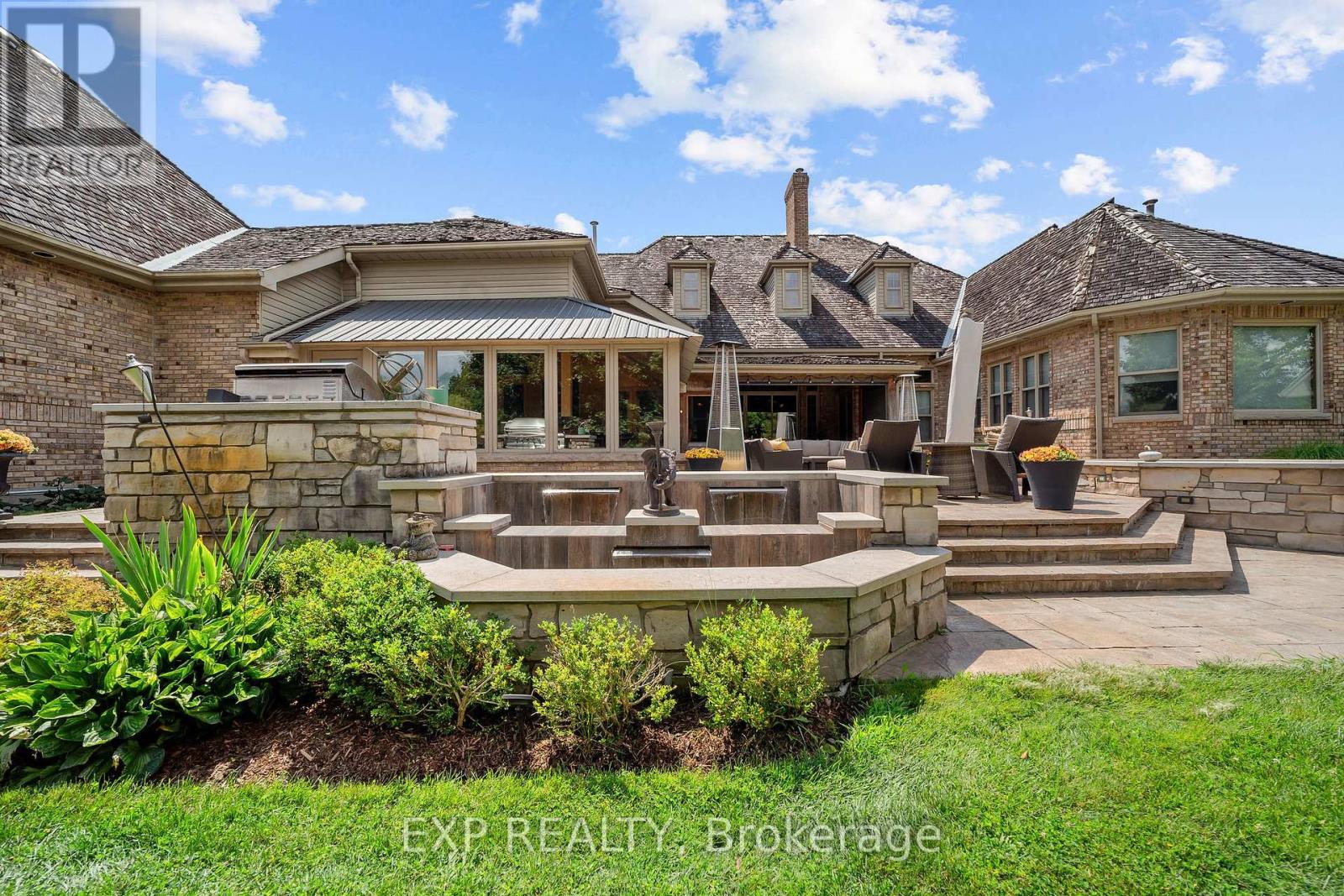 569 Franklinway Gate, London North, Ontario  N6G 5C8 - Photo 41 - X12413510