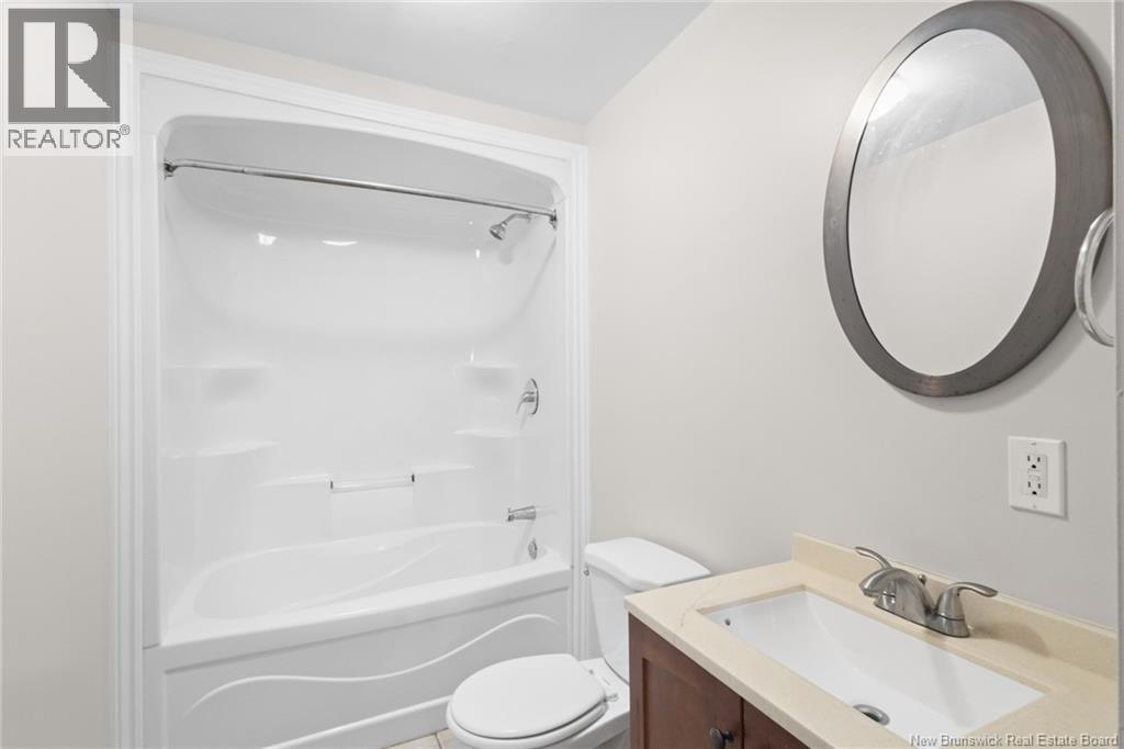 247 Dundonald Street, Fredericton, New Brunswick  E3B 1X1 - Photo 26 - NB127001