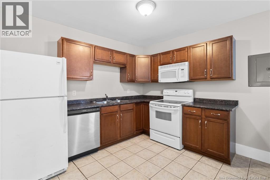247 Dundonald Street, Fredericton, New Brunswick  E3B 1X1 - Photo 31 - NB127001