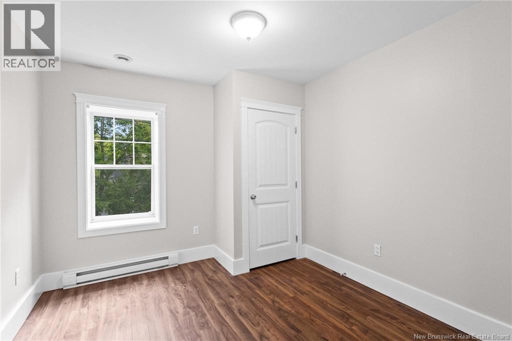 247 Dundonald Street, Fredericton, New Brunswick  E3B 1X1 - Photo 36 - NB127001