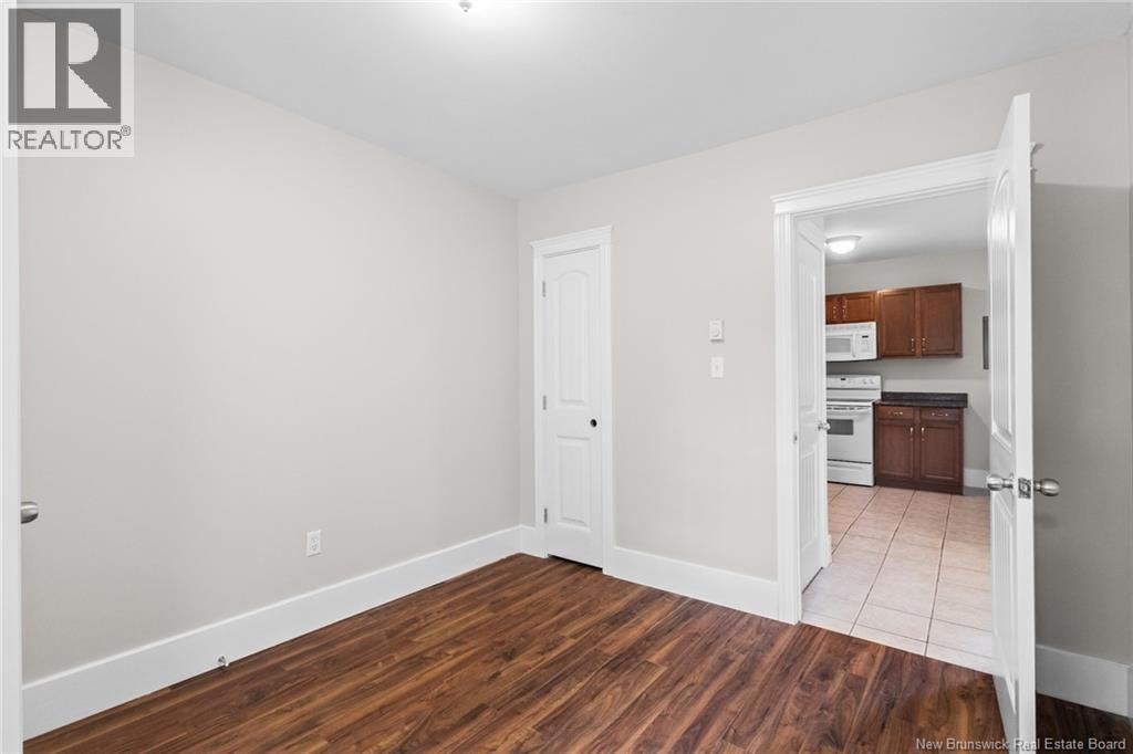 247 Dundonald Street, Fredericton, New Brunswick  E3B 1X1 - Photo 37 - NB127001
