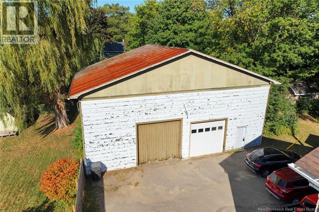 247 Dundonald Street, Fredericton, New Brunswick  E3B 1X1 - Photo 39 - NB127001