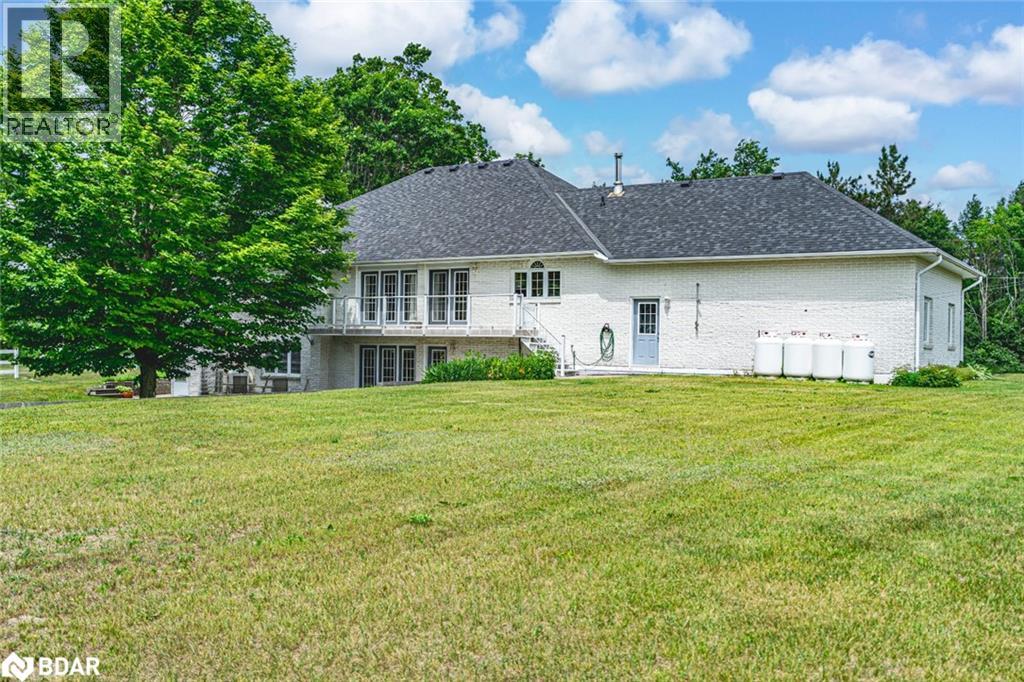 1331 Flos Rd 3 E, Springwater, Ontario  L0L 2K0 - Photo 19 - 40771299