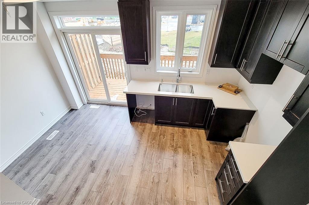 61 Soho Street Unit# 33, Stoney Creek, Ontario  L8J 0M6 - Photo 9 - 40771549