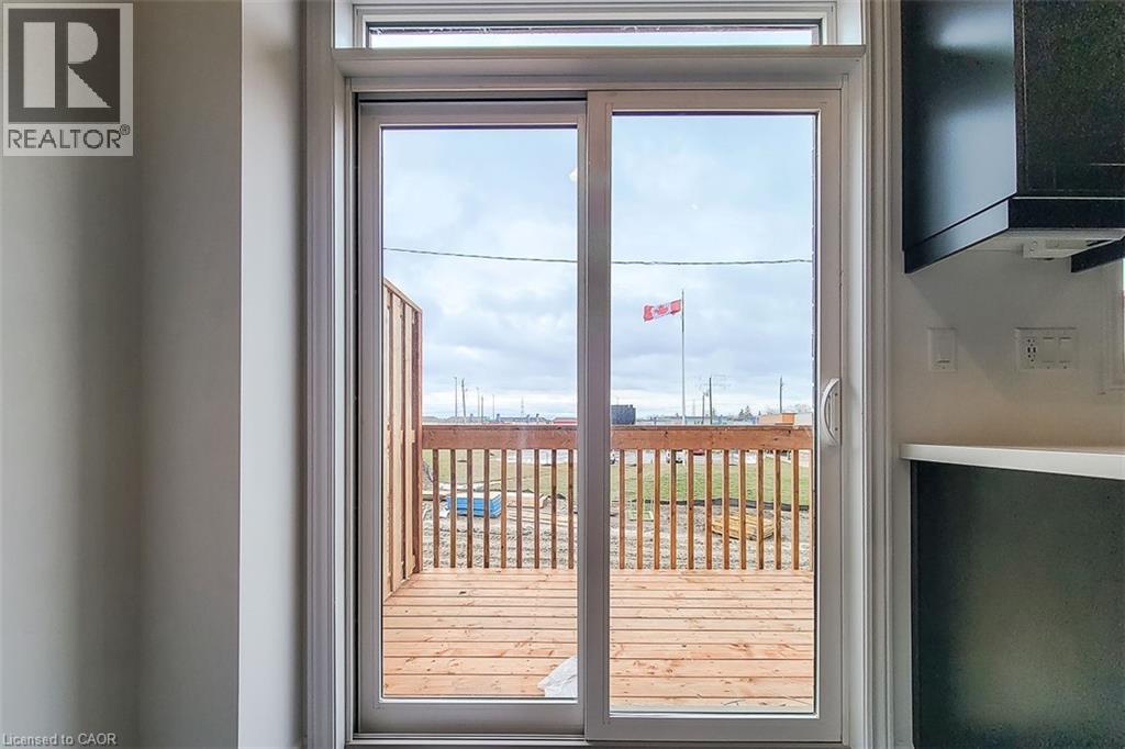 61 Soho Street Unit# 33, Stoney Creek, Ontario  L8J 0M6 - Photo 10 - 40771549
