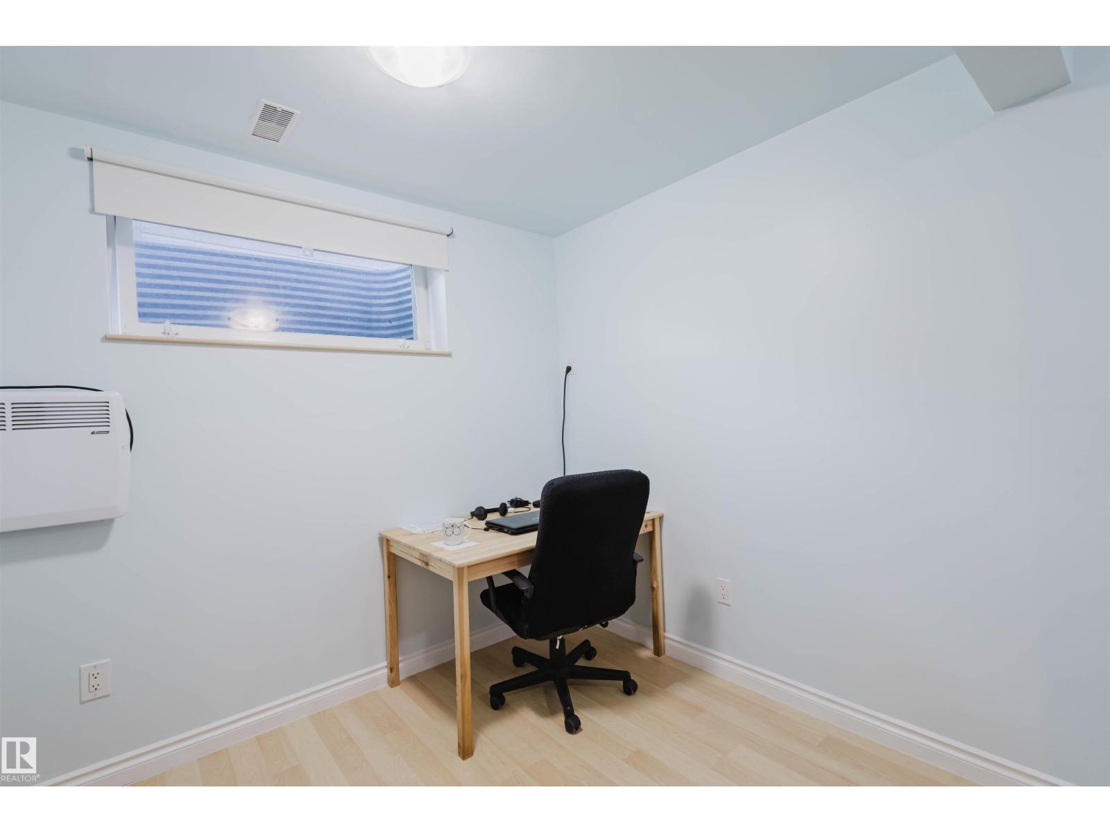 9235 Scott Ln Nw, Edmonton, Alberta  T6R 0E6 - Photo 28 - E4458497