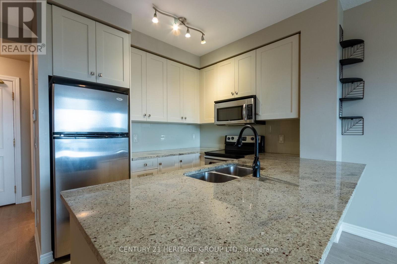 615 - 9245 Jane Street, Vaughan, Ontario  L6A 0J9 - Photo 10 - N12414279