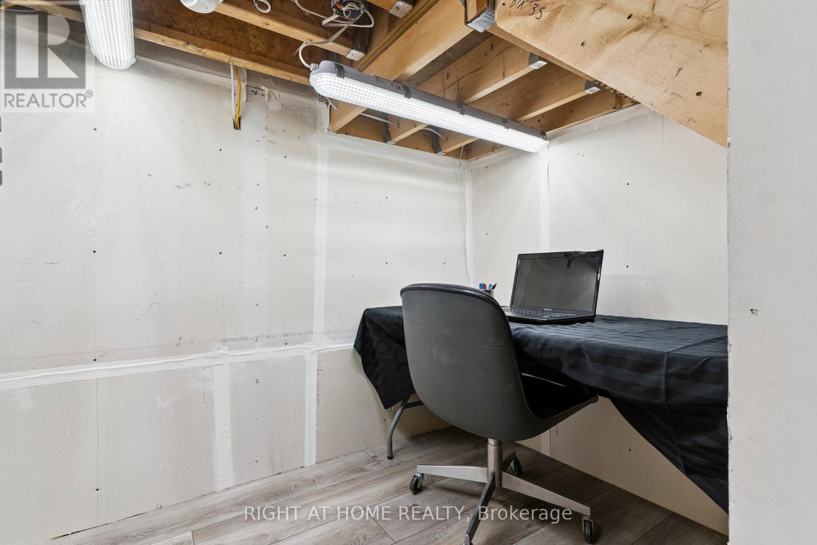 30 Boadway Crescent, Whitchurch-Stouffville, Ontario  L4A 1Y2 - Photo 40 - N12414285