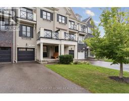 30 BOADWAY CRESCENT, Whitchurch-Stouffville, Ontario