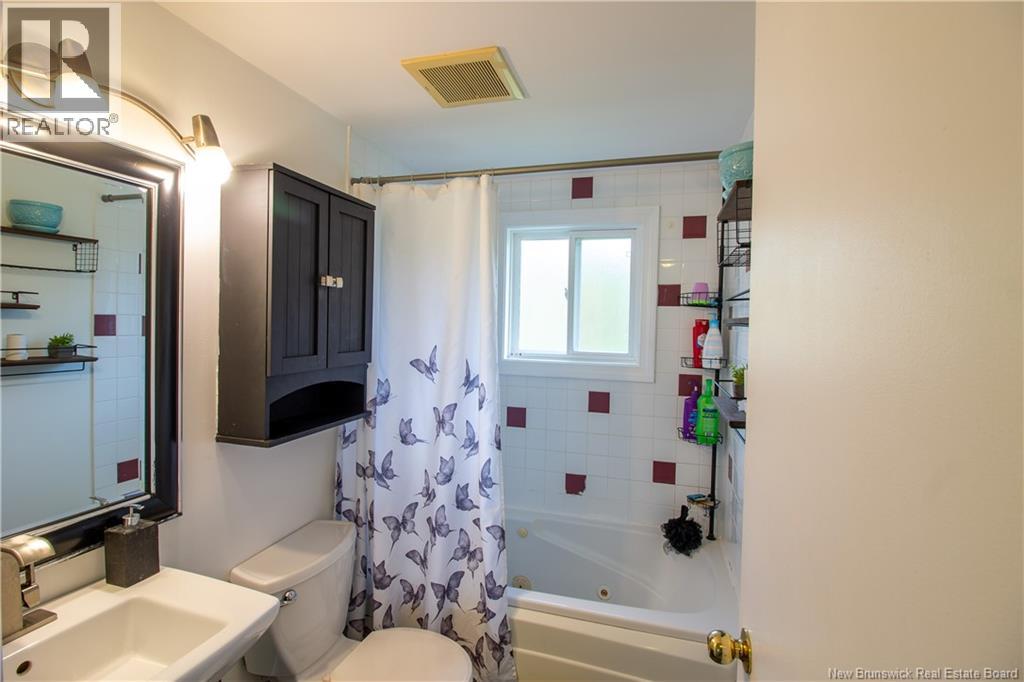 11 Tamtrev Court, Waasis, New Brunswick  E3B 9A2 - Photo 20 - NB127039