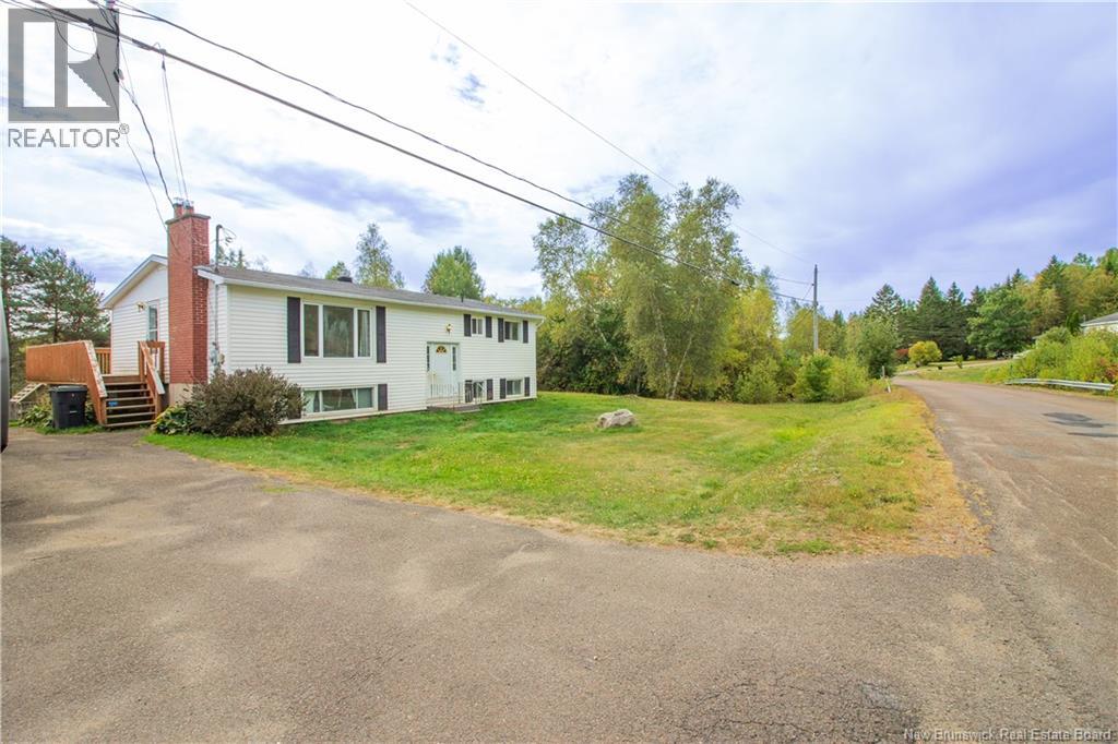 11 Tamtrev Court, Waasis, New Brunswick  E3B 9A2 - Photo 36 - NB127039