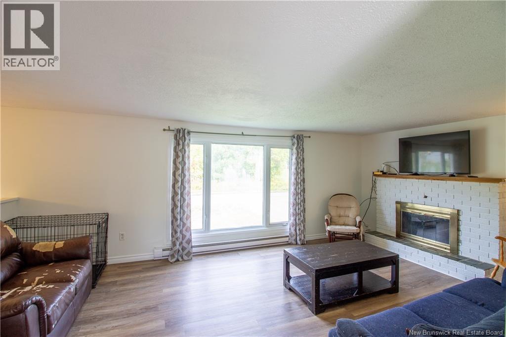 11 Tamtrev Court, Waasis, New Brunswick  E3B 9A2 - Photo 6 - NB127039